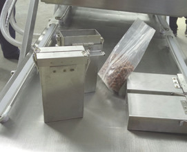 消費 食品ショップ用 ステンレス鋼の完全なダブル真空室包装機